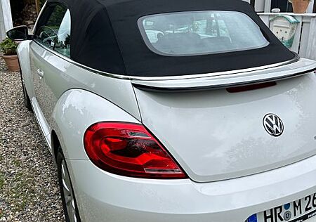 VW Beetle Volkswagen 1.2 TSI 50's BMT Cabriolet 50's BlueM...