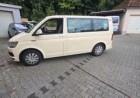 VW T6 Caravelle Volkswagen Rollstuhlumbau