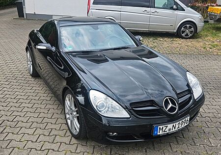 Mercedes-Benz SLK 350 - Designo