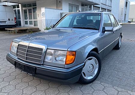 Mercedes-Benz 230 2.HAND TÜV NEU SCHIEBEDACH AUTOMATIK SERVO