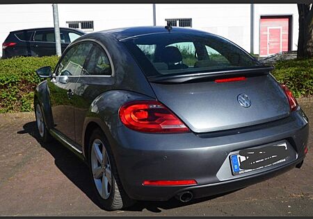 VW Beetle Volkswagen 2.0 TSI DSG Sport Sport