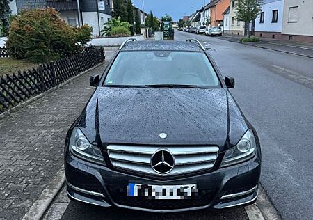 Mercedes-Benz C 220 CDI T BlueEFFICIENCY AVANTGARDE AVANTGARDE