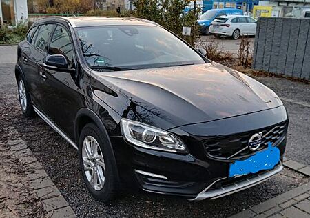 Volvo V60 CC V60 Cross Country D4 AWD Geartronic Momentum...