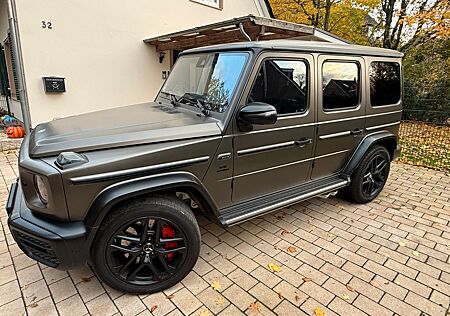 Mercedes-Benz G 63 AMG Mercedes-AMG G 63 Mercedes-AMG
