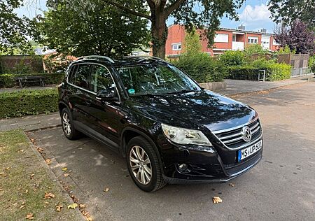 VW Tiguan Volkswagen 2.0 TDI 4MOTION Sport & Style Sport &...