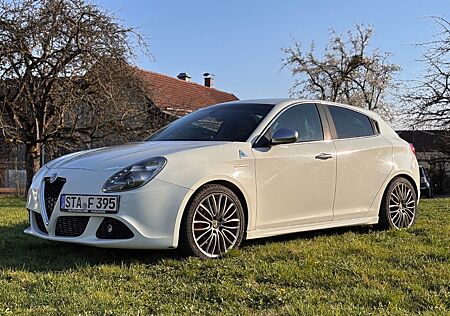 Alfa Romeo Giulietta 1.8 TBi 16V Quadrifoglio Verde Qua...