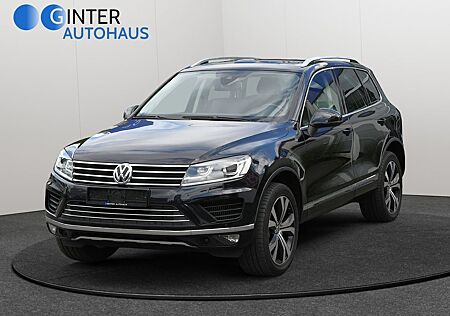 VW Touareg Volkswagen V6 TDI Terrain Tech 4Motion R-Line