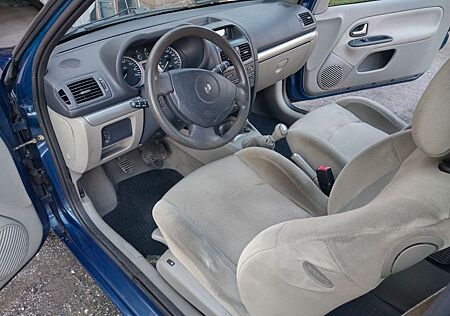 Renault Clio 1.2 16V Authentique Authentique