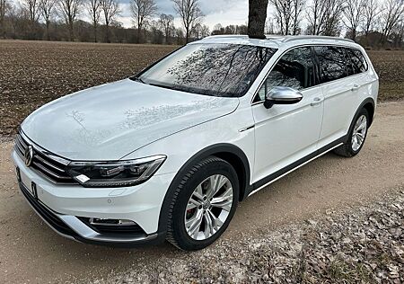 VW Passat Alltrack Volkswagen 2.0 TDI SCR 140kW DSG 4MOT A...