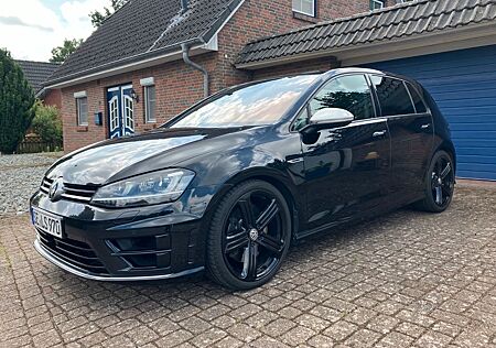 VW Golf Volkswagen R VII 7 DSG 4MOTION BiColor Pano Keyless