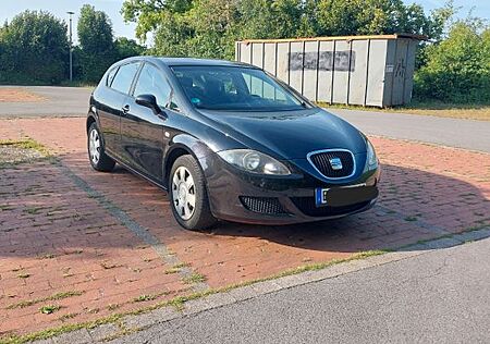 Seat Leon 1.6i Tüv 02/27