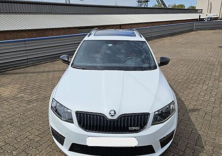 Skoda Octavia 2.0 TDI Green tec DSG RS Combi RS