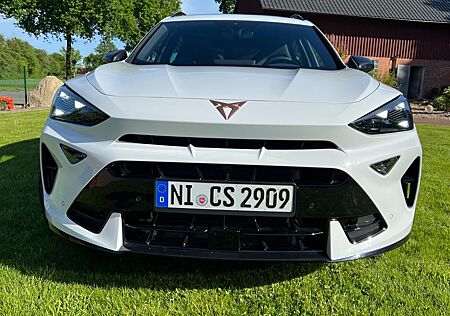 Cupra Formentor 1.5 e-HYBRID 200kW VZ DSG AHK Panorama
