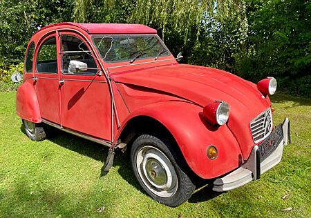 Citroën 2 CV 2CV6 Club, Ente "Red Runner" inkl. Teile-Fundus