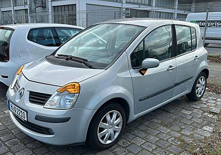 Renault Modus 1.6 16V Privilege Expression