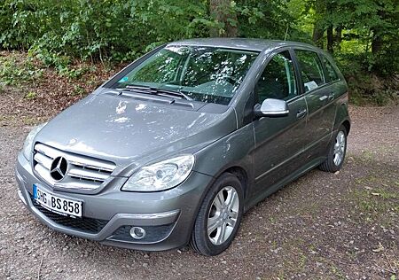 Mercedes-Benz B 180 CDI -