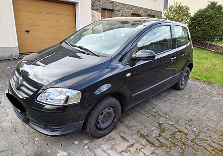 VW Fox Volkswagen 1.2 54PS TÜV bis 03.2028