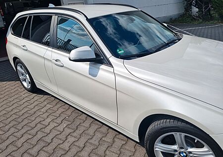 BMW 320d Touring Advantage Bremsen, Kupplung NEU
