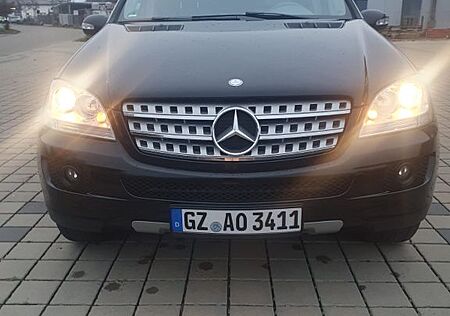 Mercedes-Benz ML 320 CDI 4MATIC -