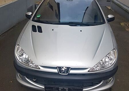 Peugeot 206 CC 110 -