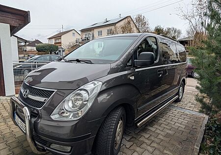 Hyundai H-1