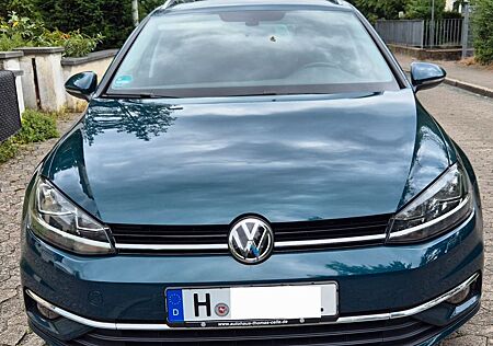 VW Golf Volkswagen 1.4 TSI 92kW Sound Var. AHK, Navi, SHZ