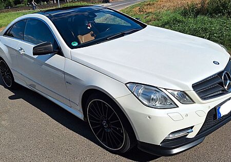 Mercedes-Benz E 350 Coupé CDI Brabus Tun. Panorama AMG