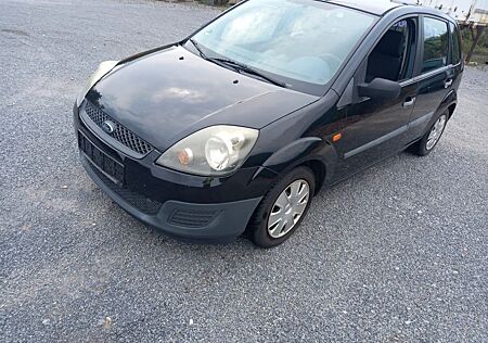 Ford Fiesta 1,3 51 kW Ambiente Ambiente