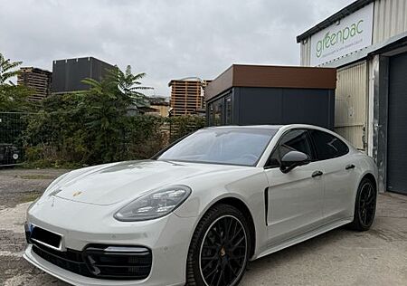 Porsche Panamera 4S Diesel S