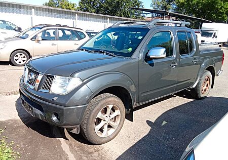 Nissan Navara Pickup Double Cab XE 4X4