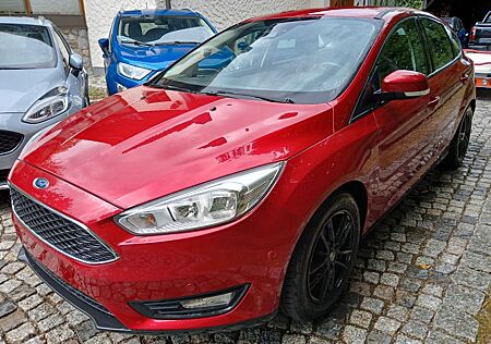 Ford Focus Business Edition NAVI+PDC+KLIMA