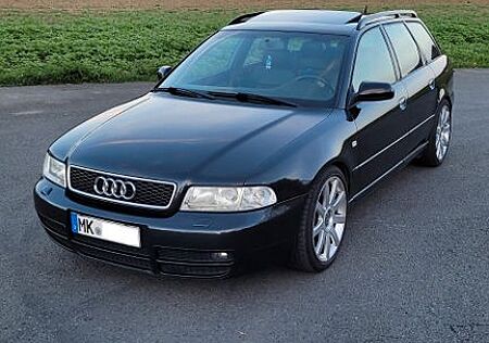 Audi A4 1.8 T Avant Facelift