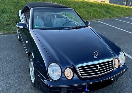 Mercedes-Benz CLK 320 ELEGANCE Elegance