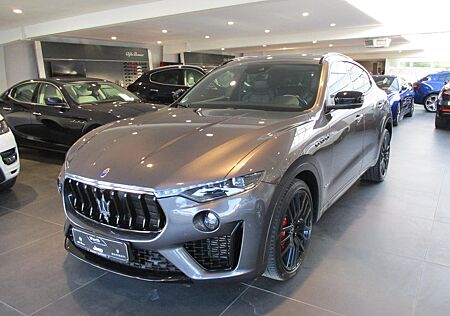 Maserati Levante S Q4 GranSport/Schiebedach/Nerissimo