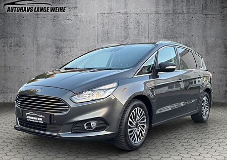 Ford S-Max Titanium