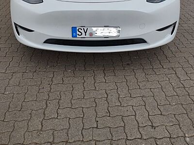Tesla Model Y Long Range Dual Motor AWD Long Range