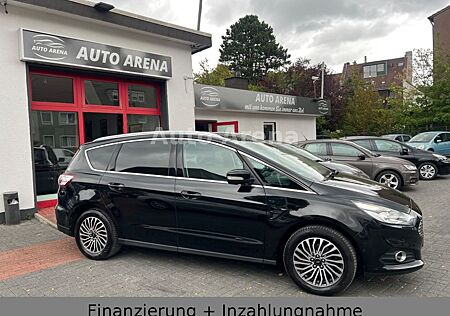Ford S-Max Titanium 7 Sitzer Navi Kamera PDC LED AHK
