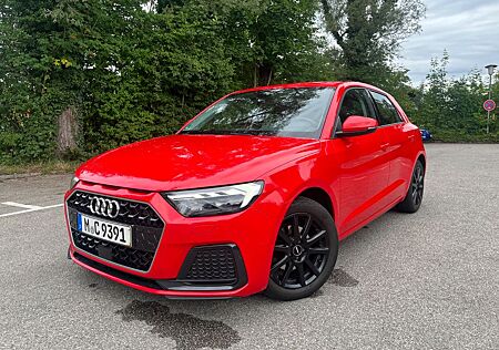 Audi A1 30 TFSI Sportback -