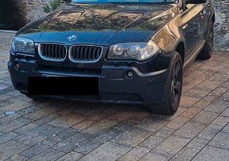 BMW X3 3.0i -