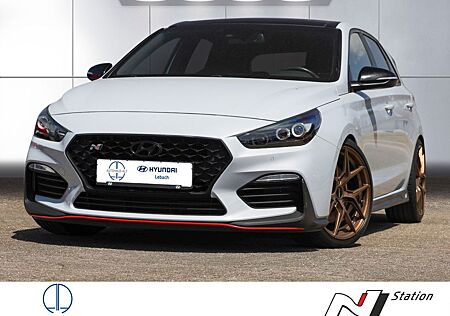 Hyundai i30 N Performance; 8-fach berädert