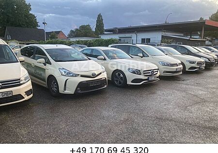 VW Touran Volkswagen 2.0 TDI DSG Aut*Navi*7-Sitze*Top