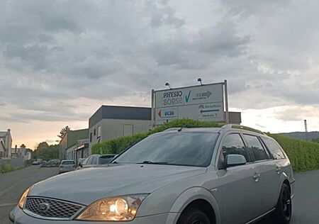 Ford Mondeo 2,0TDCi 96 kW DPF Ghia Ghia