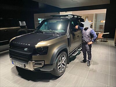 Land Rover Defender 3.0 D300 MHEV X 110 X TÜV-Wertgutachten