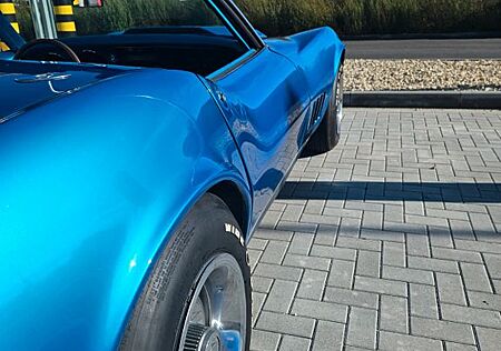 Chevrolet C3 Corvette 1968 427/430 4-Speed Convertible