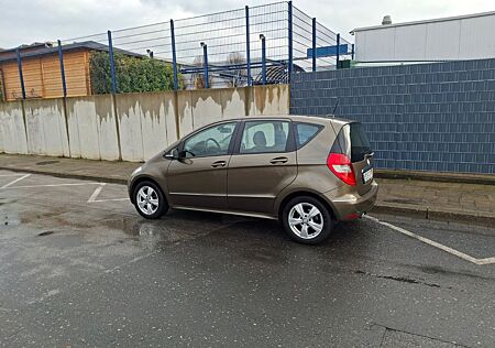 Mercedes-Benz A 160 CDI AVANTGARDE Autotronic AVANTGARDE