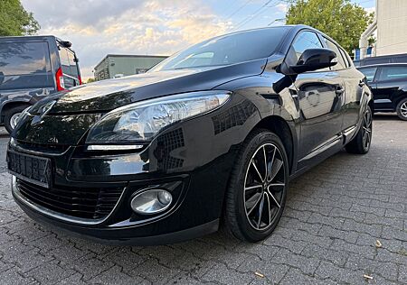 Renault Megane III Lim. 5-trg. BOSE Edition*Navi*Klima*