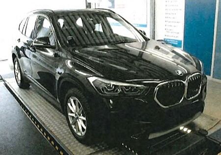 BMW X1 xDrive25e Advantage Steptronic Advantage