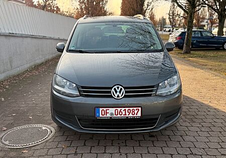 VW Sharan Volkswagen DSG Comfortline 7 Sitze Zahnriemen Neu