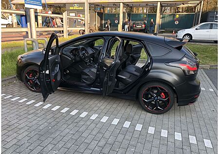 Ford Focus 2,0 EcoBoost ST ST