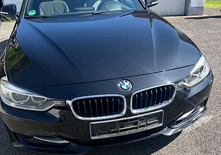BMW 320d Touring -